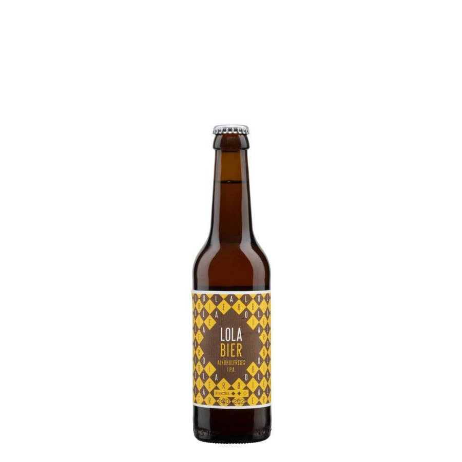 Eine LOLA Bierflasche mit alkoholfreiem IPA.