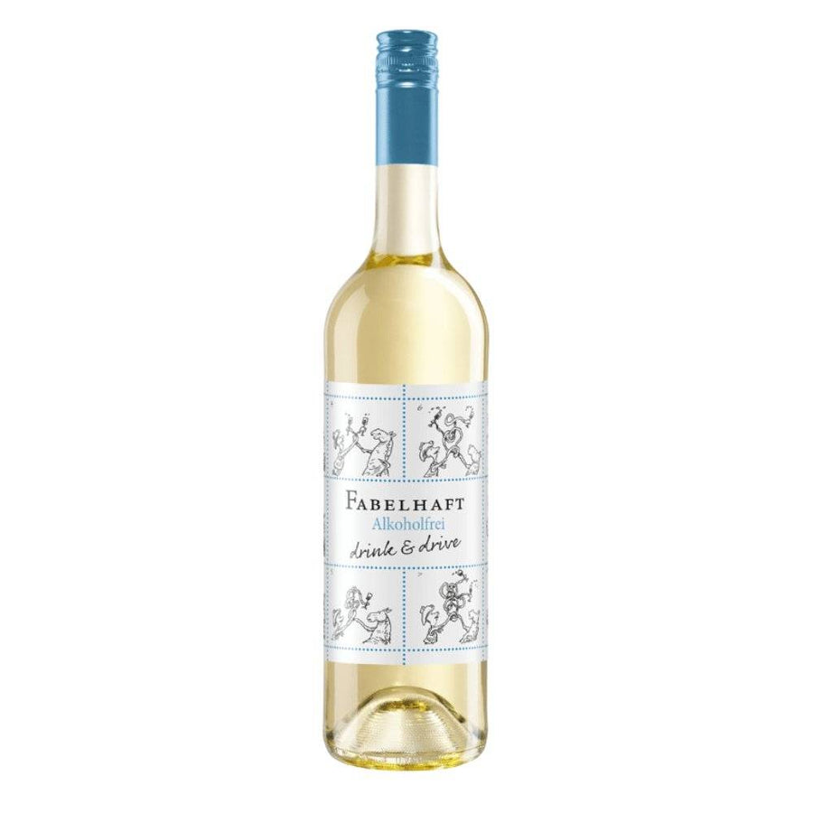 Eine alkoholfreie Weissweinflasche Fabelhaft Riesling.